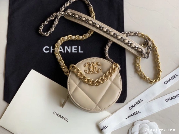 Hyper Peter 19 CHANELUTCH CHAIN WITH CHANEL 0723